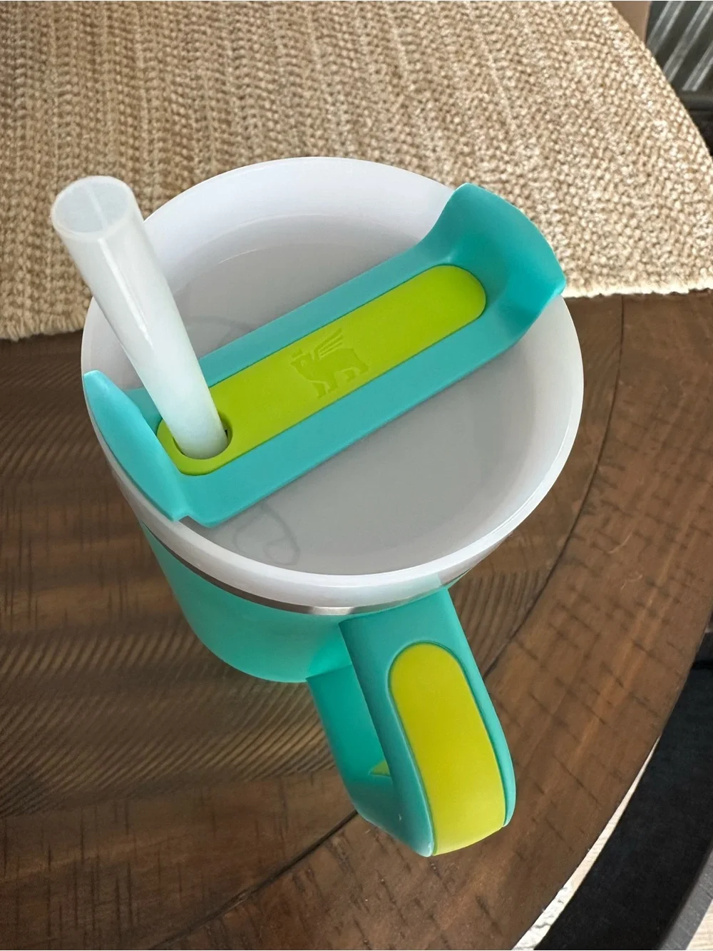 Stanley- Tropical Teal 40oz - Picture 3 of 9